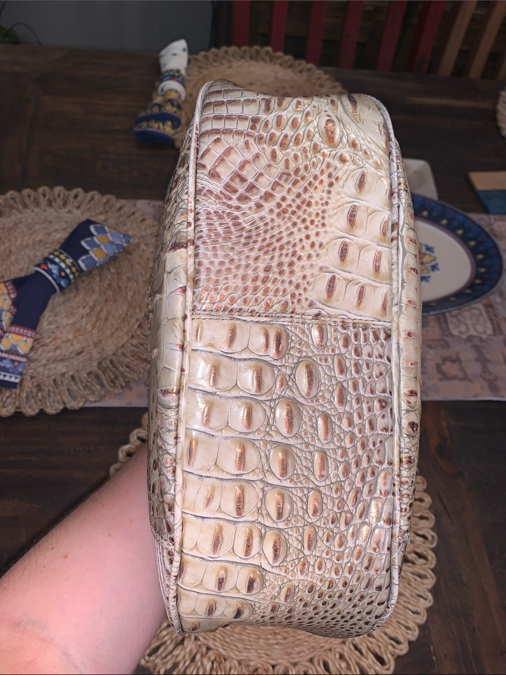 Brahmin croc embossed tan and rose gold handbag purse - Picture 8 of 14